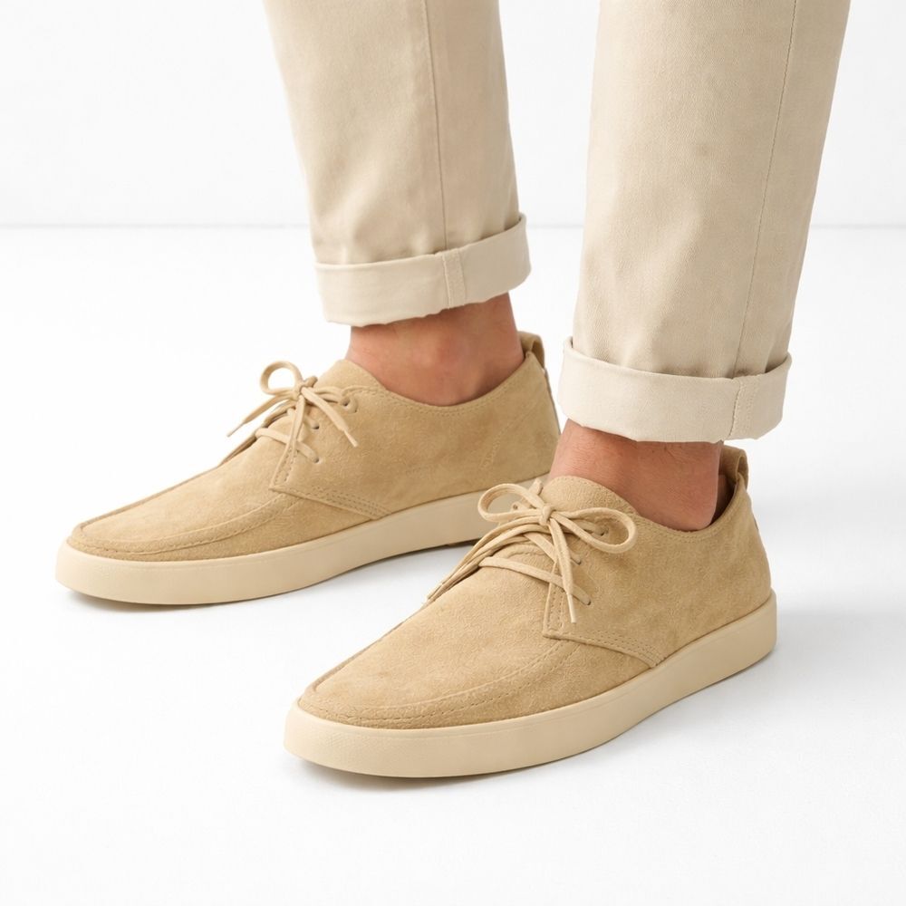 Everlane Desert Shoe Suede Desert Pebble Mens 8.5 Minimalist NIB Preppy Classic